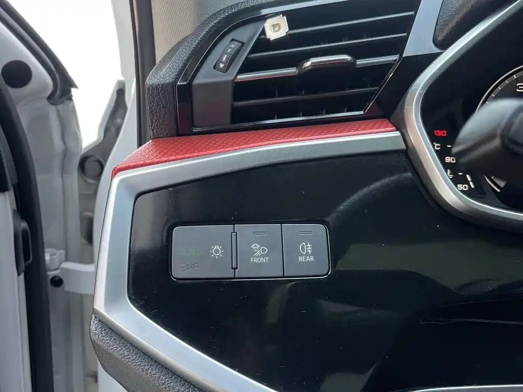 Audi Q3 — миниатюра 25
