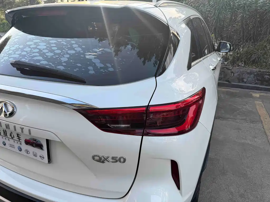 Infiniti QX50 — миниатюра 18