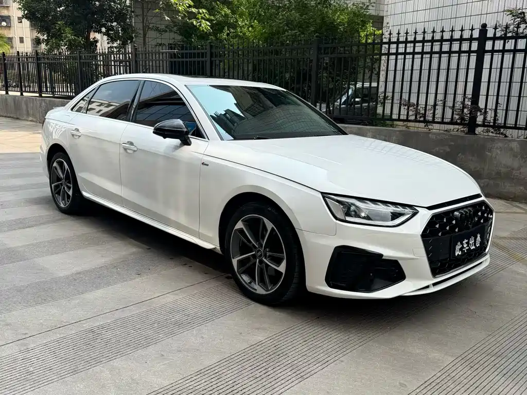 Audi A4L 2022