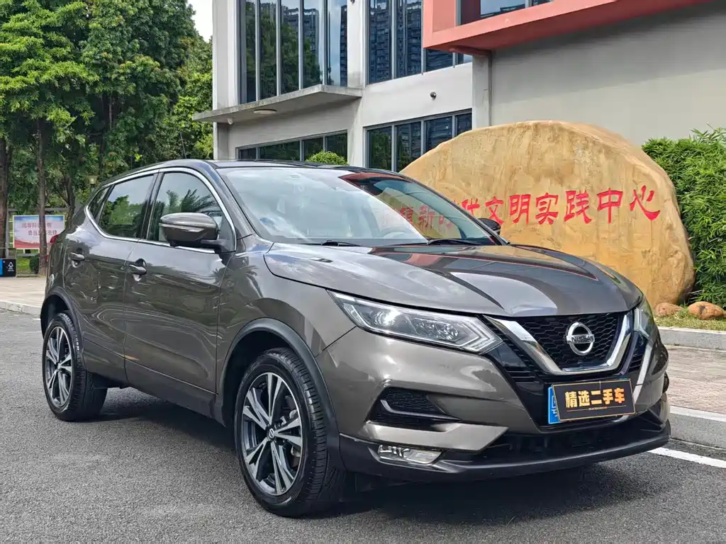 Nissan Qashqai — миниатюра 3