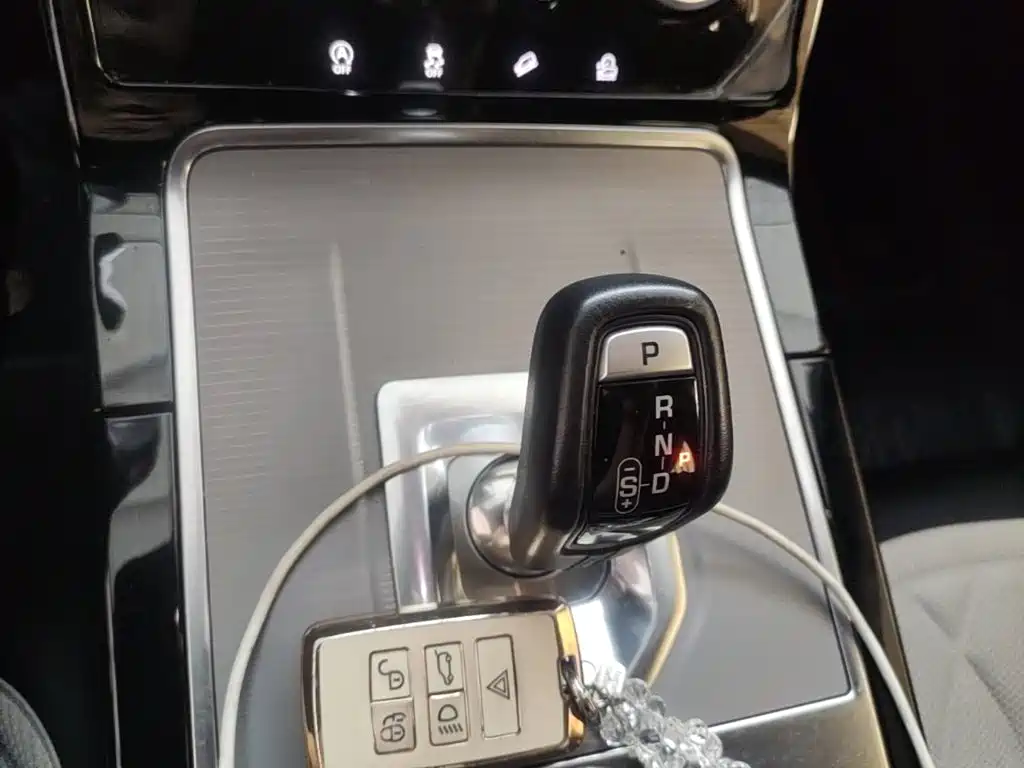 Land Rover Evoque — миниатюра 14