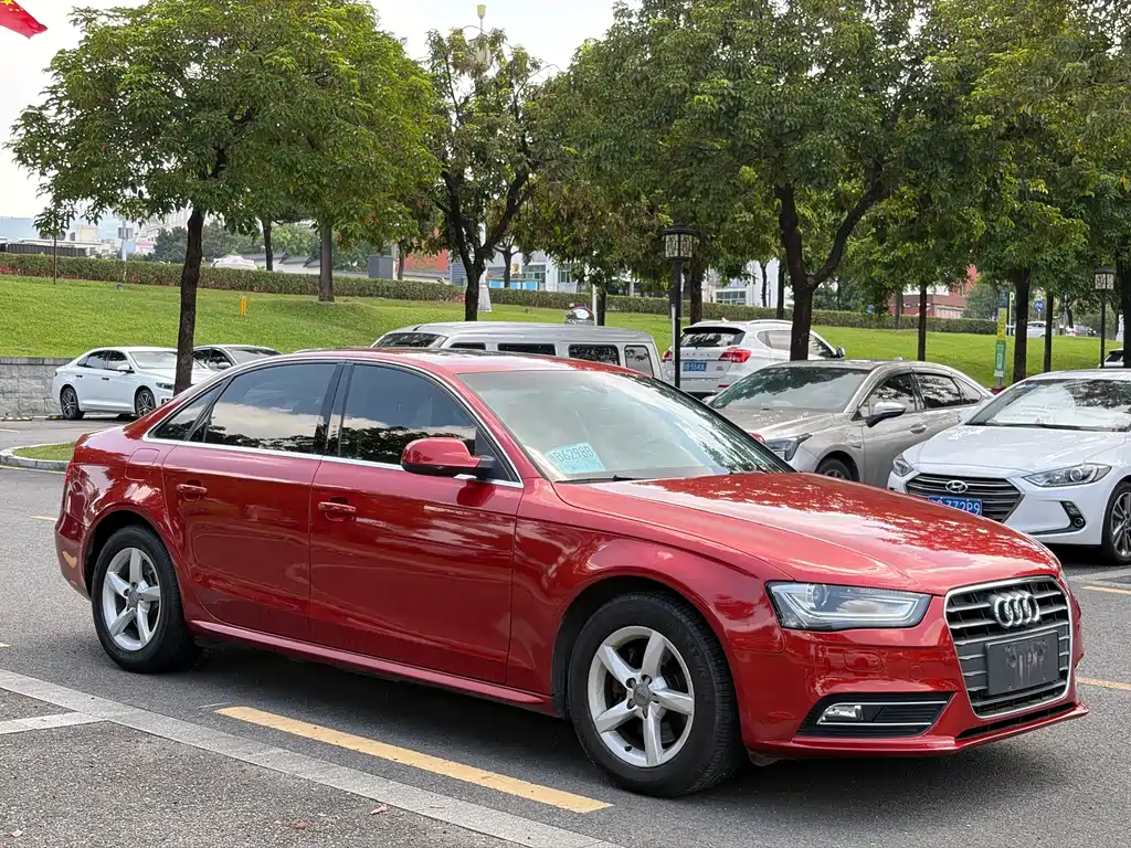 Audi A4L — миниатюра 4