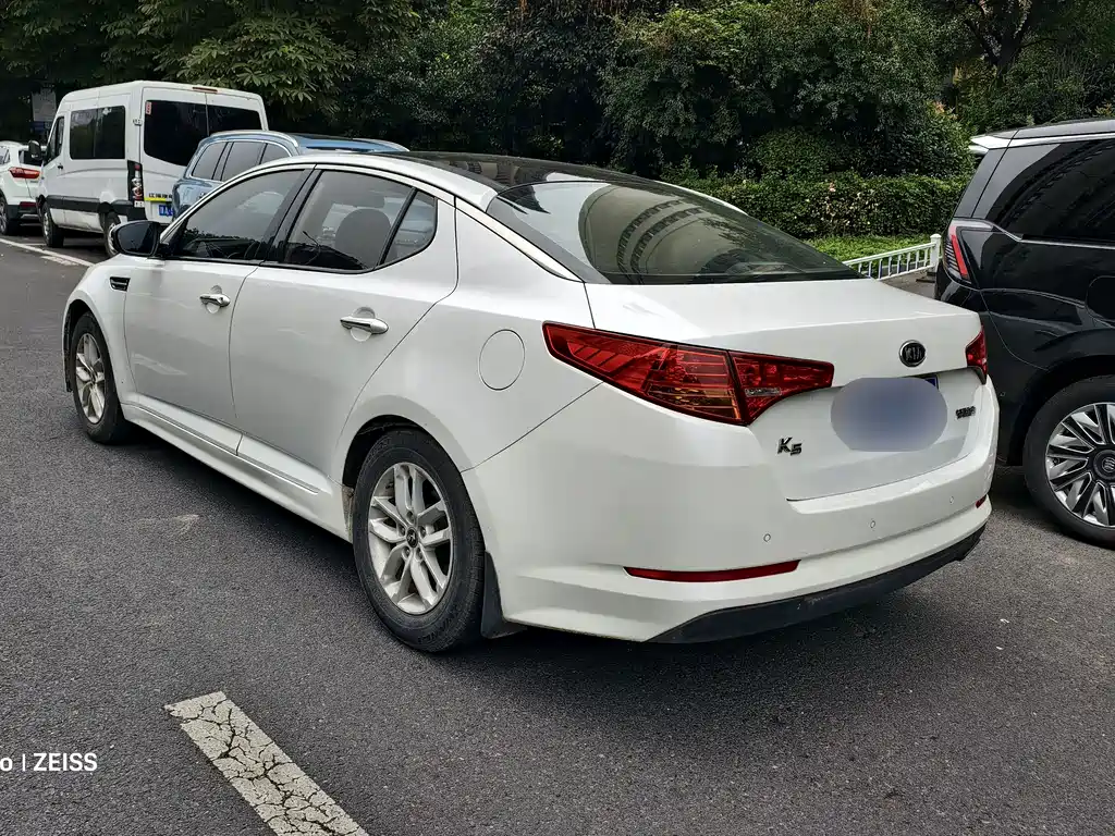Kia K5 — миниатюра 6