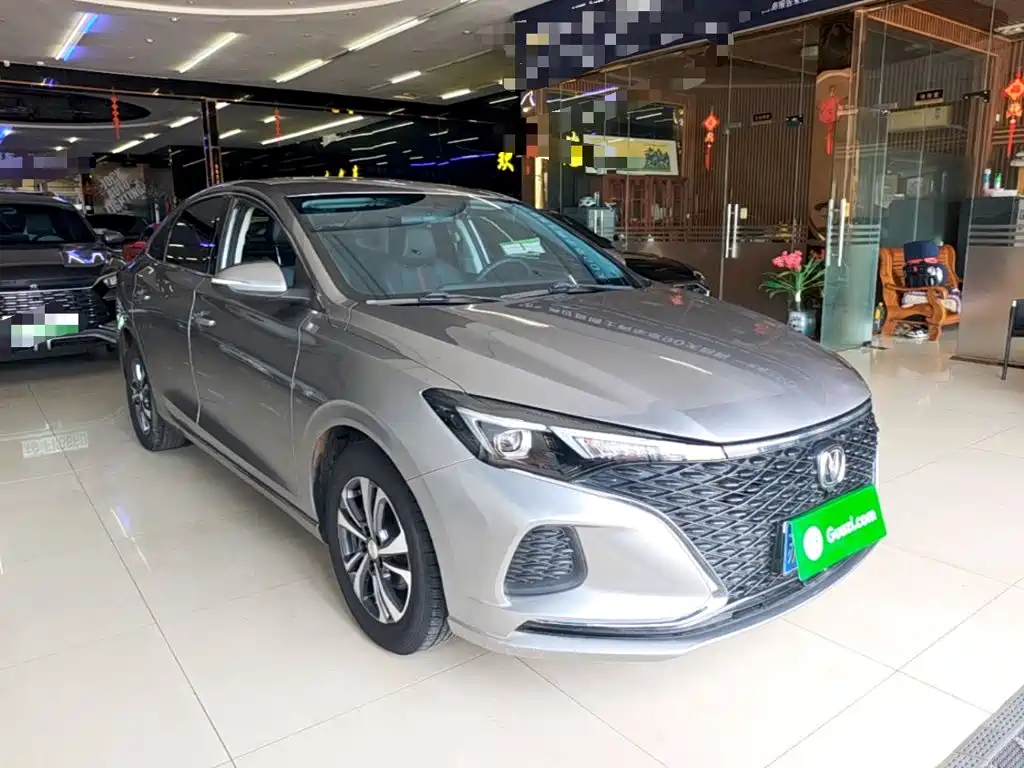 Changan Eado — миниатюра 4