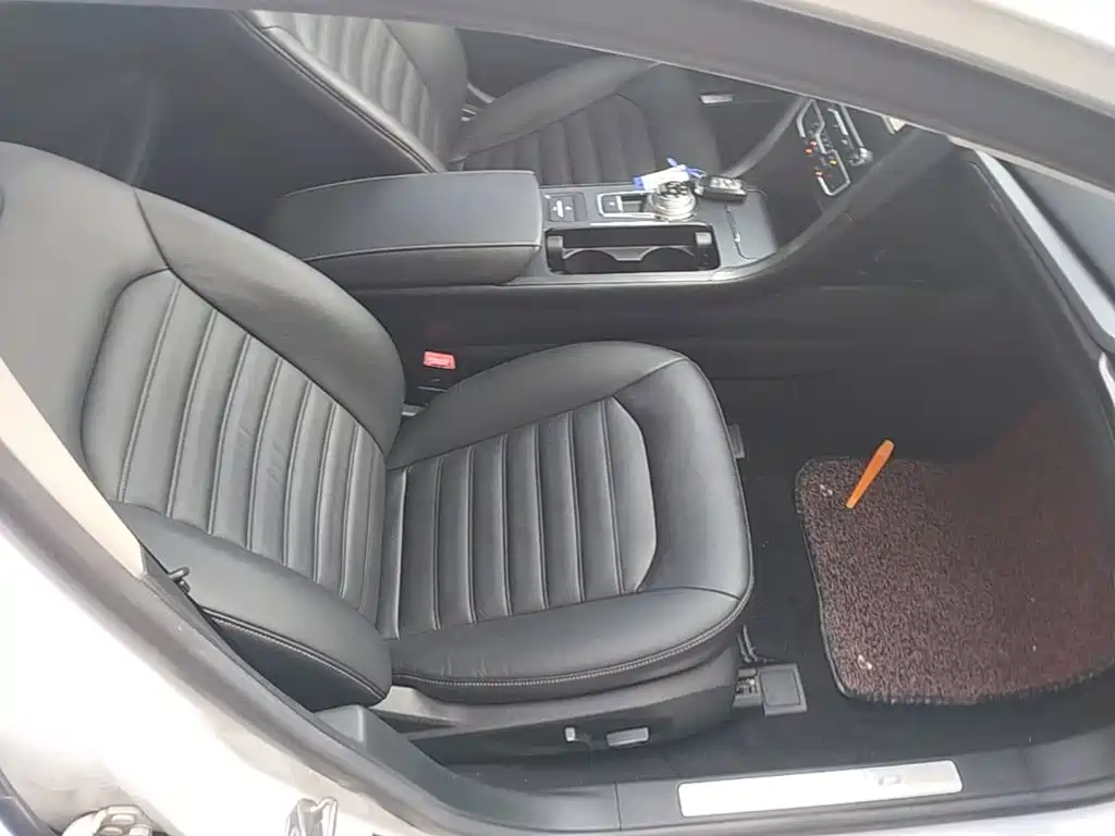 Ford Mondeo — миниатюра 25