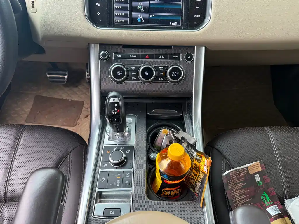 Land Rover Sport — миниатюра 12