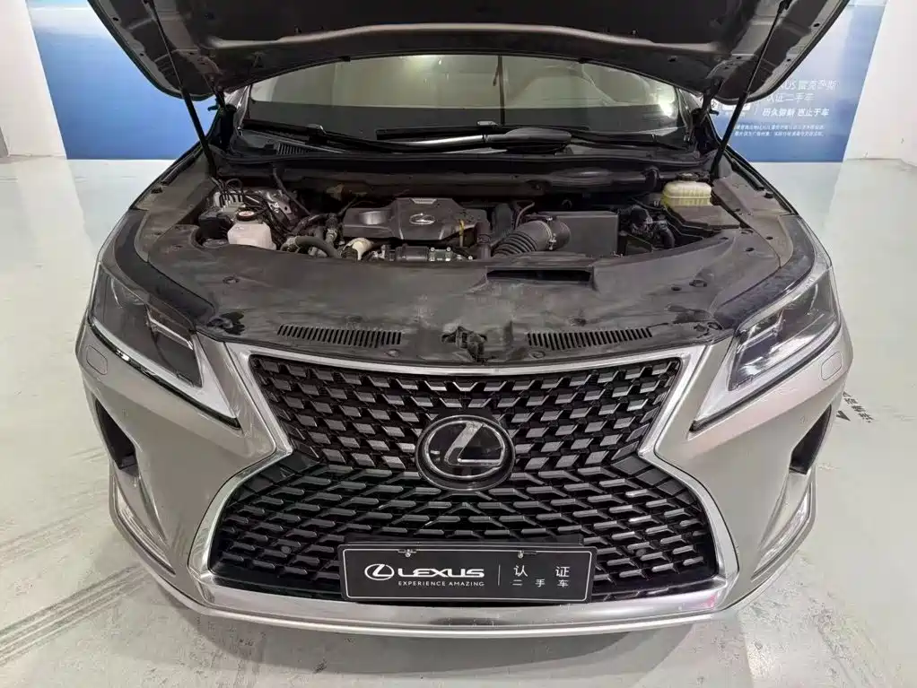 Lexus RX — миниатюра 7