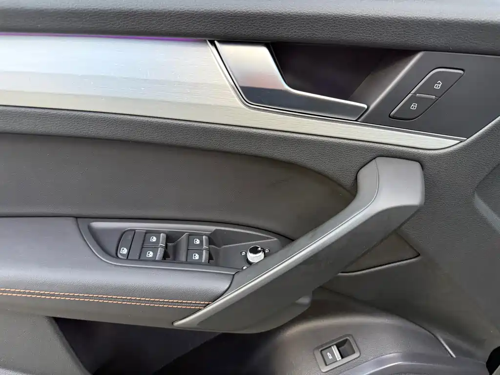 Audi Q5L — миниатюра 18