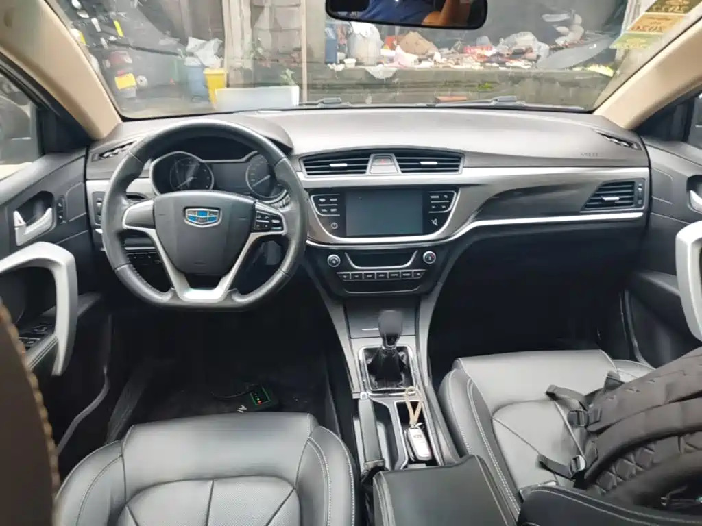 Geely Emgrand — миниатюра 10