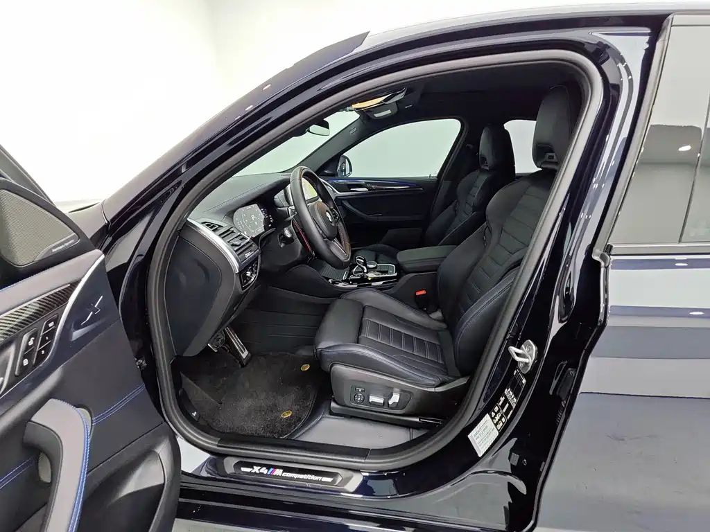 BMW X4 M40i — миниатюра 10