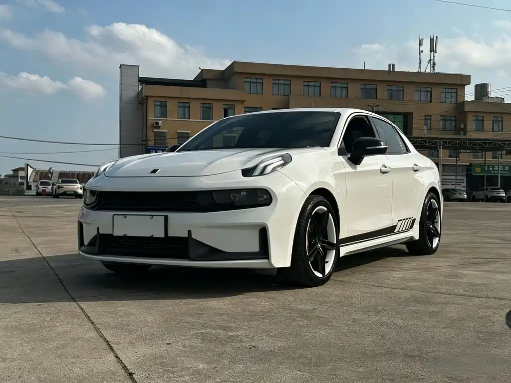 Lynk & Co 03 2019