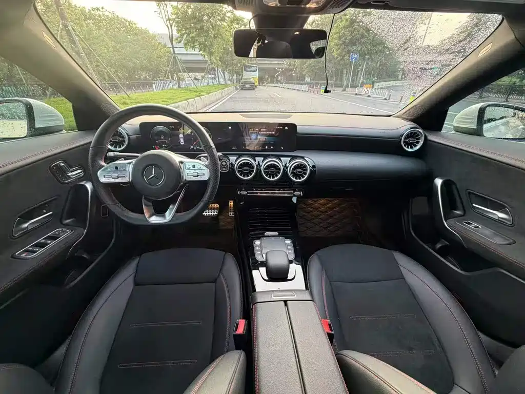 Mercedes-Benz CLA (Import) — миниатюра 9