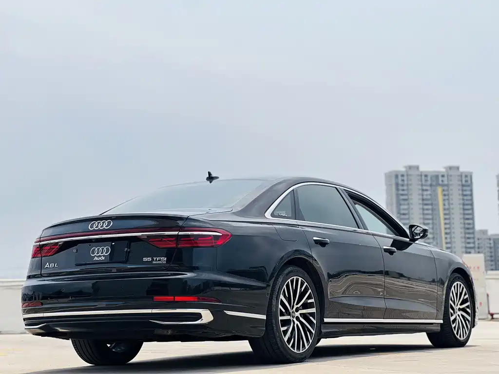 Audi A8 — фотографии объявления, Фото 13