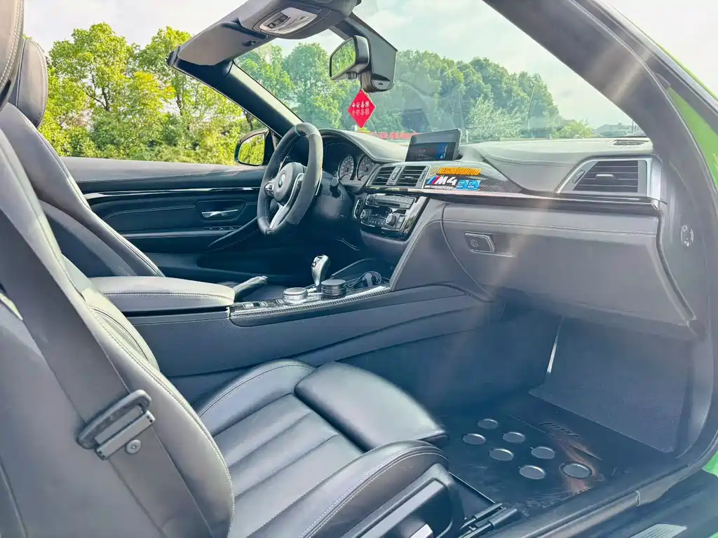BMW M4 — миниатюра 9