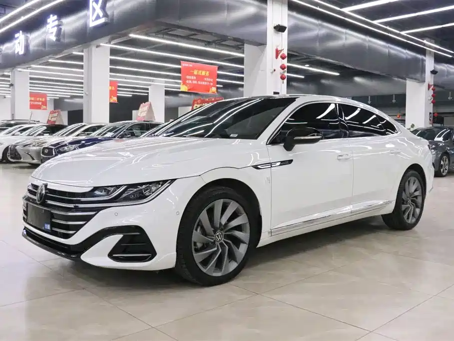 Volkswagen CC 2025