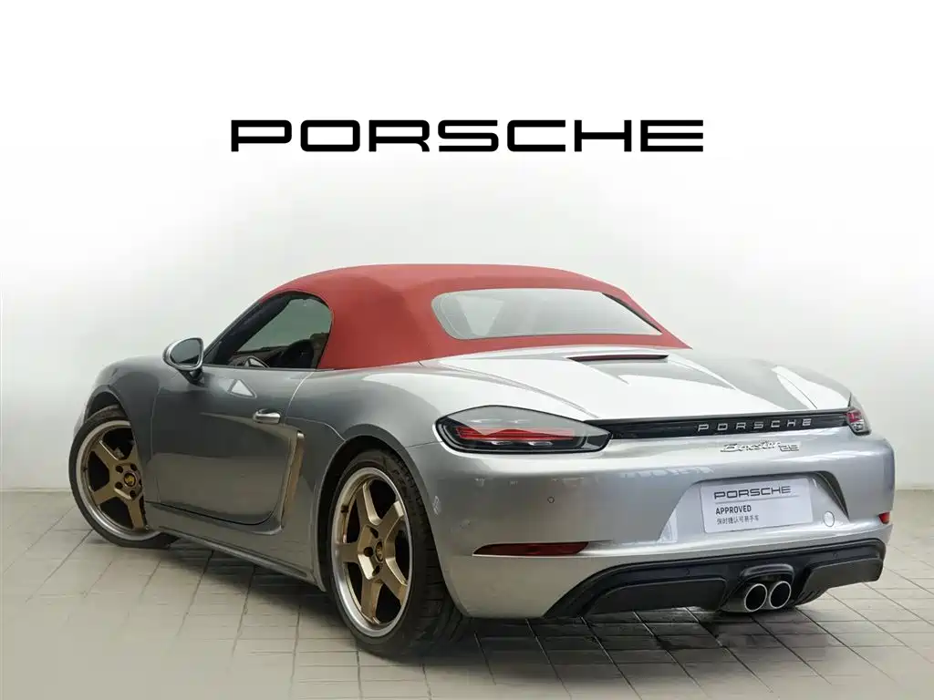 PORSCHE 718