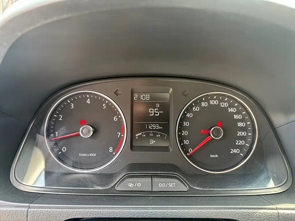 Volkswagen Lavida — миниатюра 11