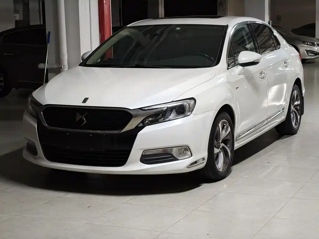 Купить DS DS 5LS