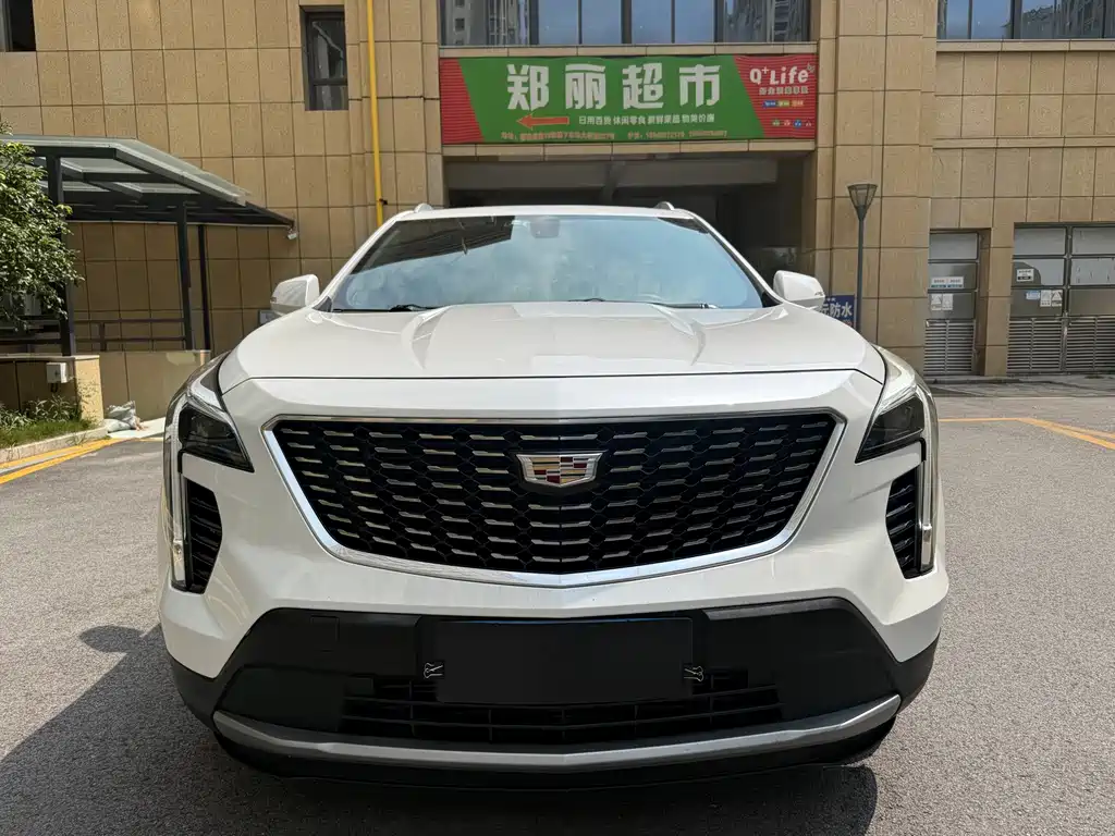 Cadillac XT4 — миниатюра 2