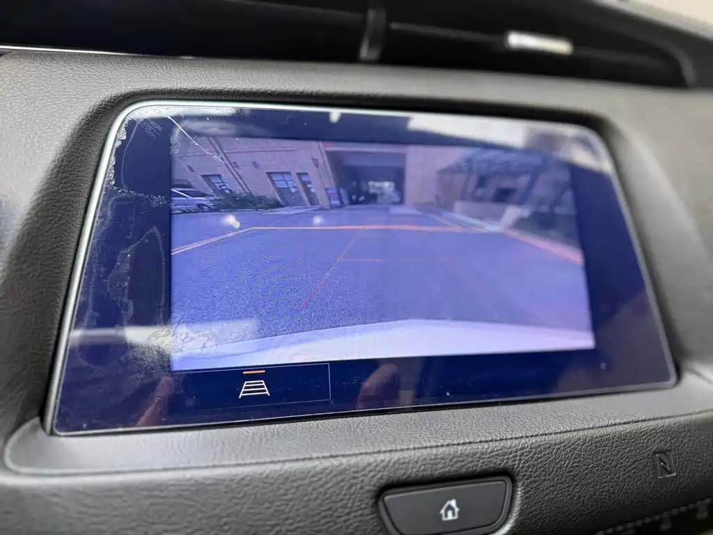 Cadillac XT4 — миниатюра 17