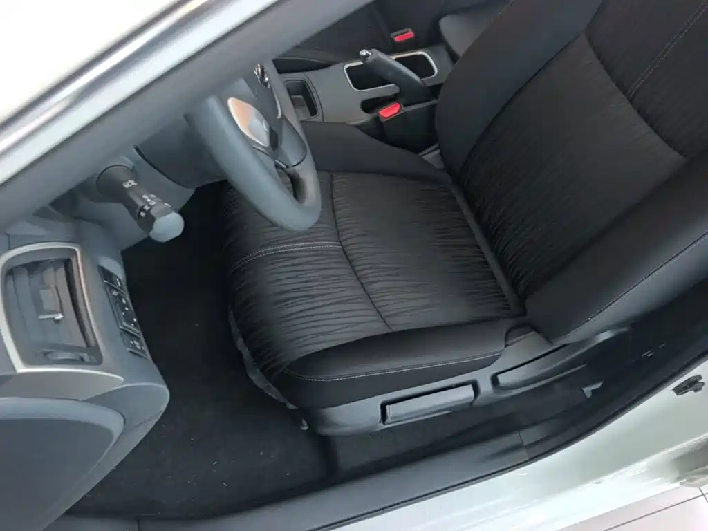 Nissan Sylphy — миниатюра 15