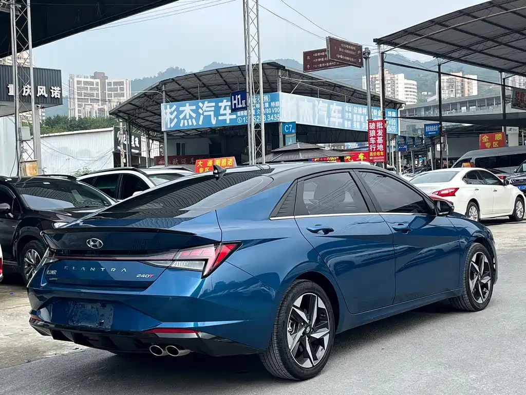Hyundai Elantra — миниатюра 4