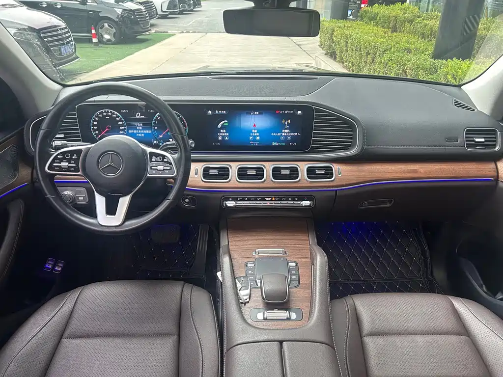 Mercedes-Benz GLE New Energy — миниатюра 7