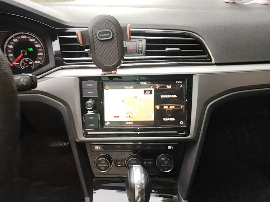 Volkswagen Lamando — миниатюра 13