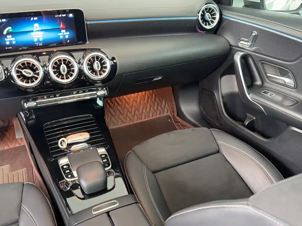 Mercedes-Benz A-Class — миниатюра 16