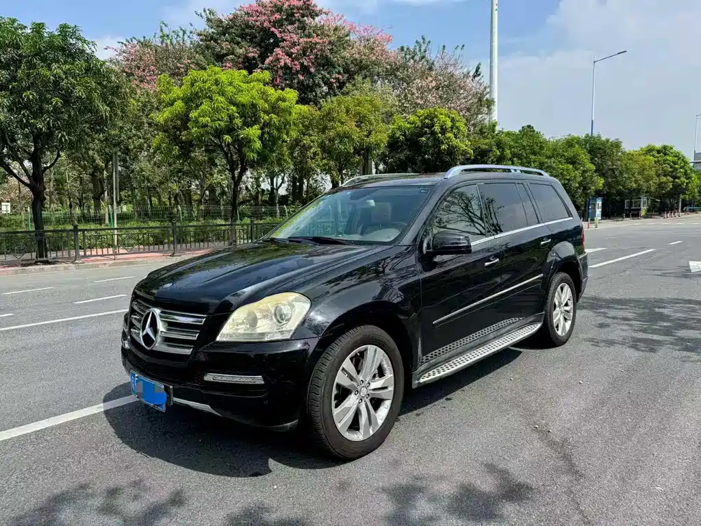 Mercedes-Benz GL-Class