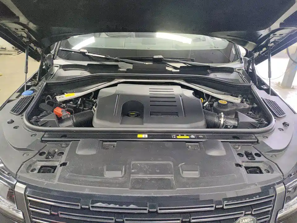 Land Rover Sport — миниатюра 9