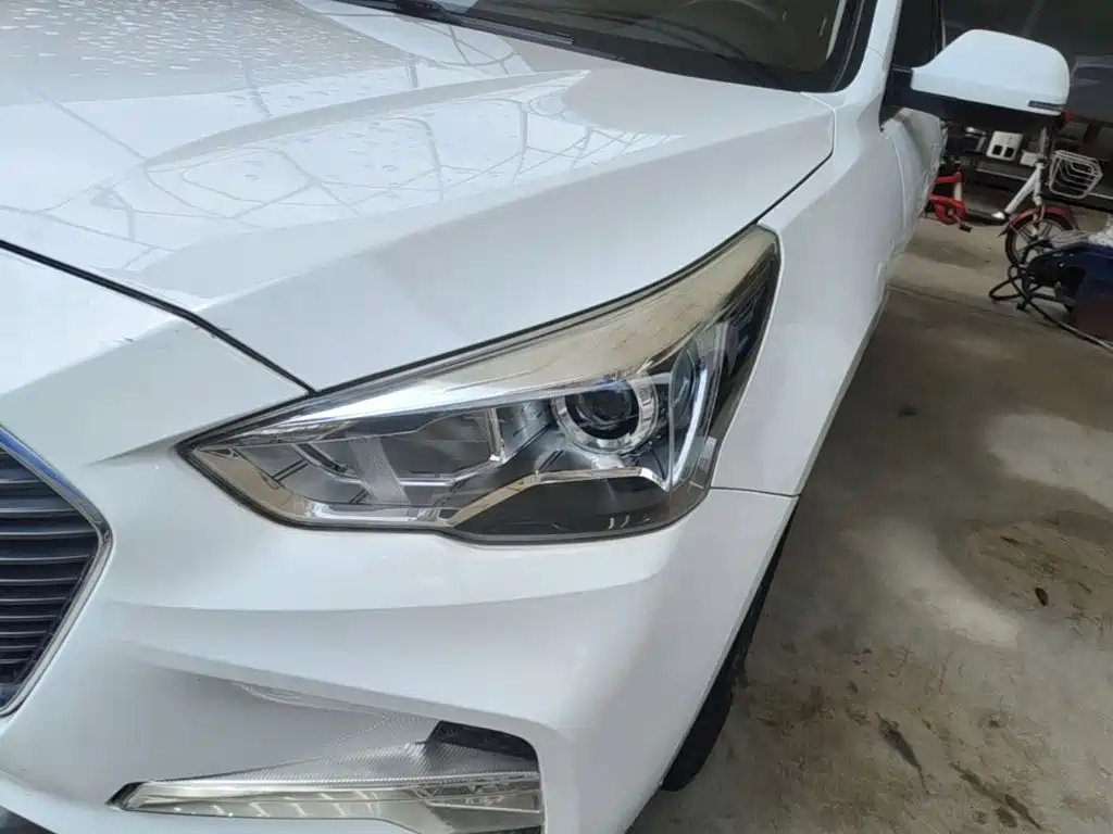 Haval M6 — миниатюра 24
