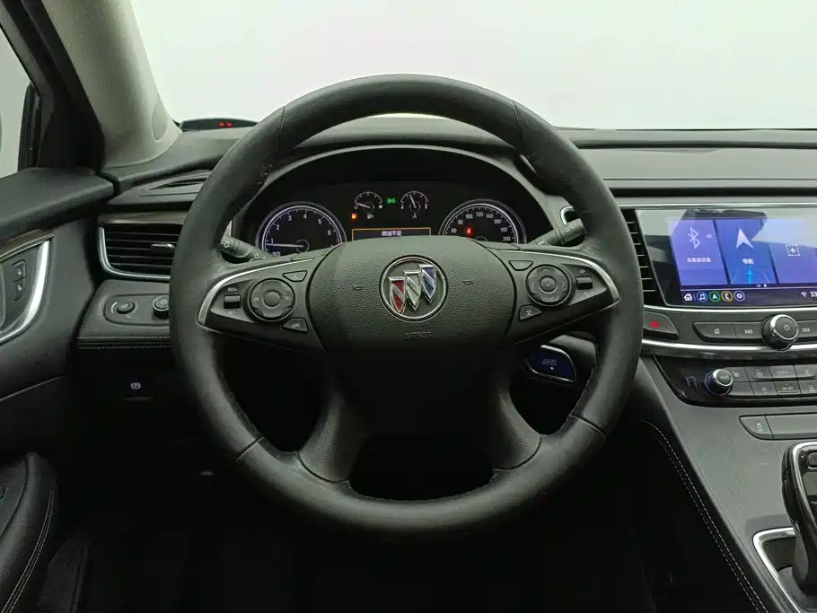 Buick LaCrosse — миниатюра 15
