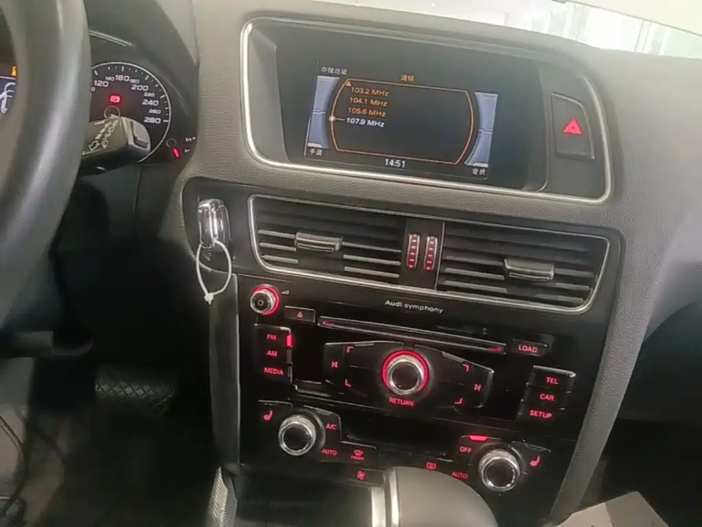 Audi Q5 — миниатюра 18