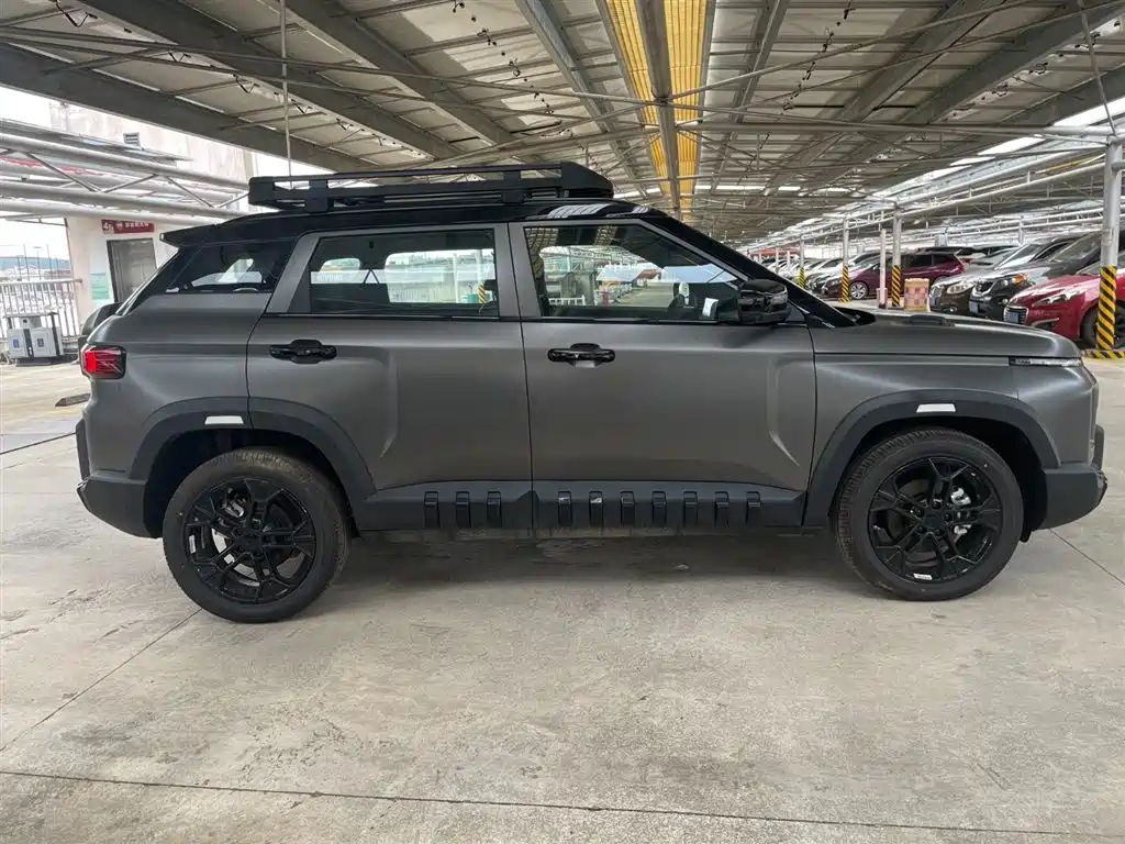 Geely Icon 2025 1.5TD