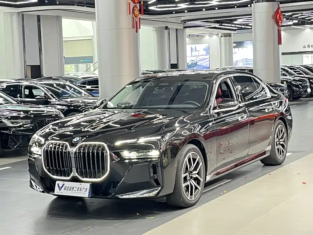BMW 7 Series 2025