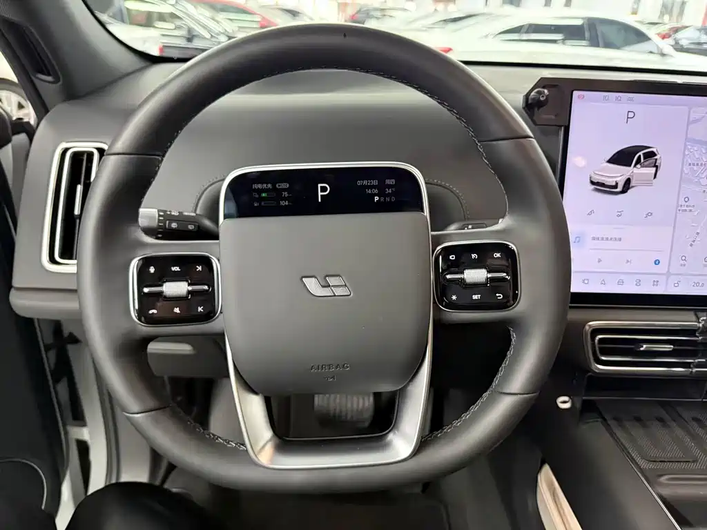 Li Auto Li L7 — миниатюра 10