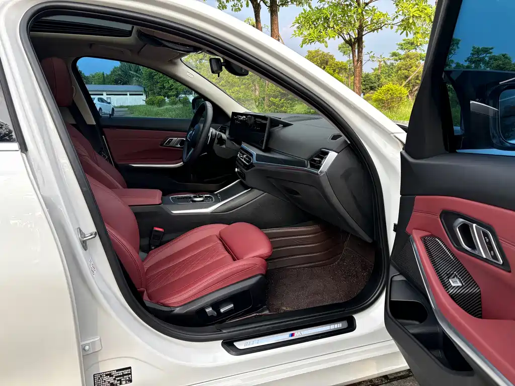 BMW 3 Series — миниатюра 8