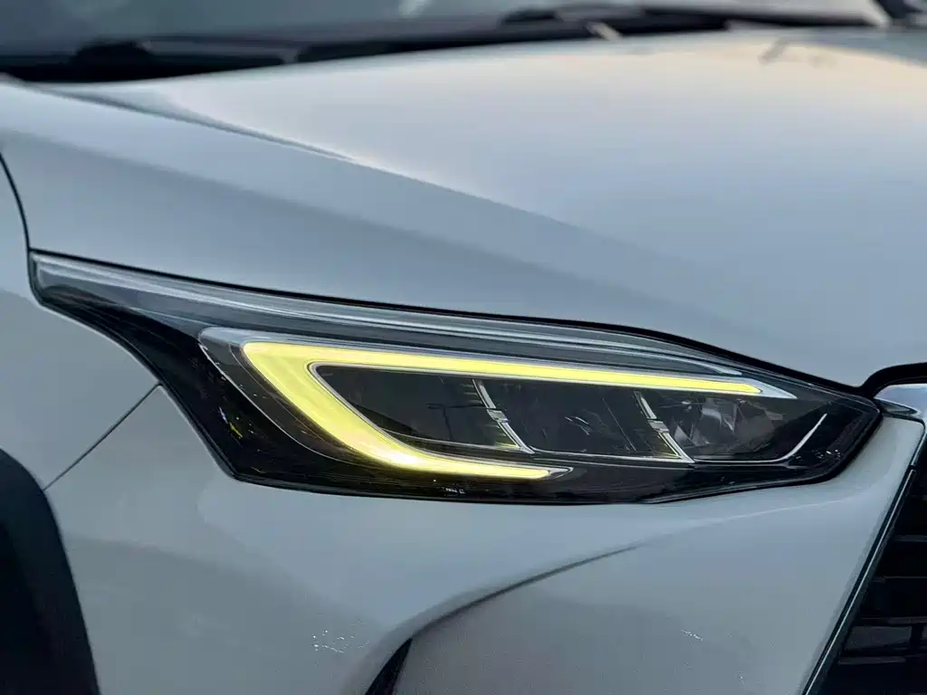 TOYOTA YARIS L ZHIXUAN