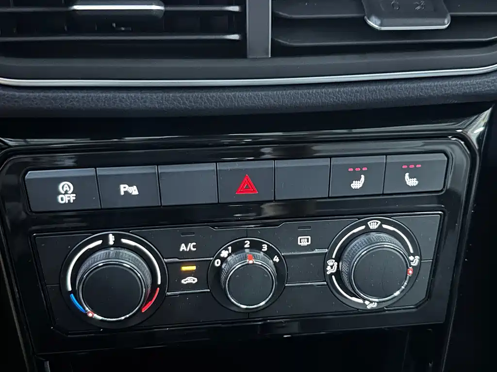 Volkswagen Tharu — миниатюра 8