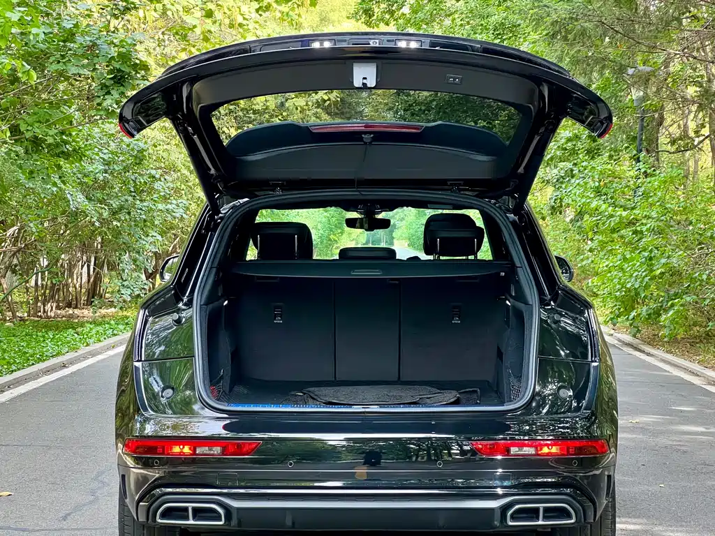 Audi Q5L — миниатюра 11