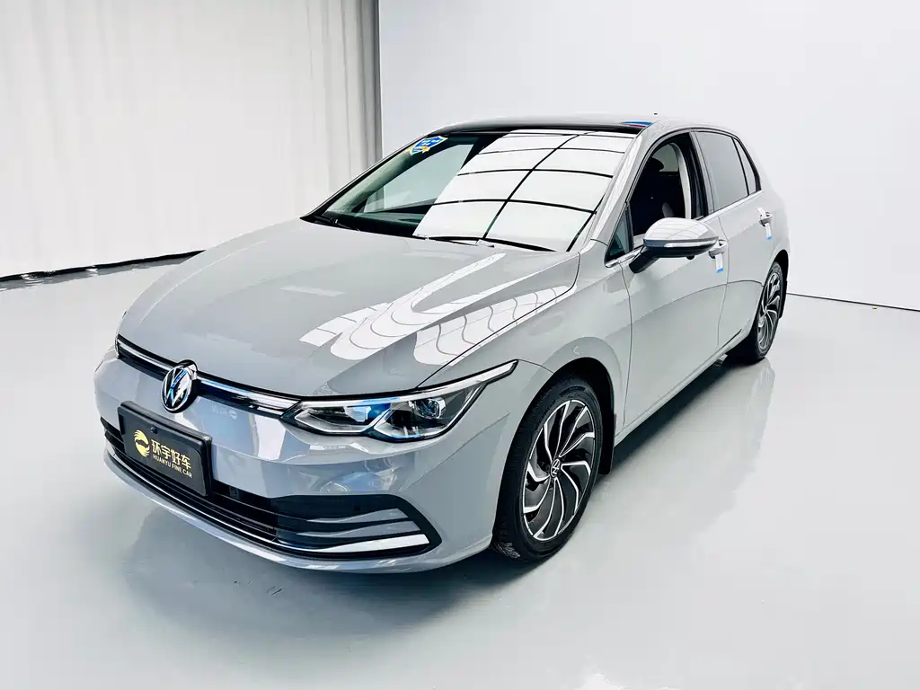 Volkswagen Golf 2024