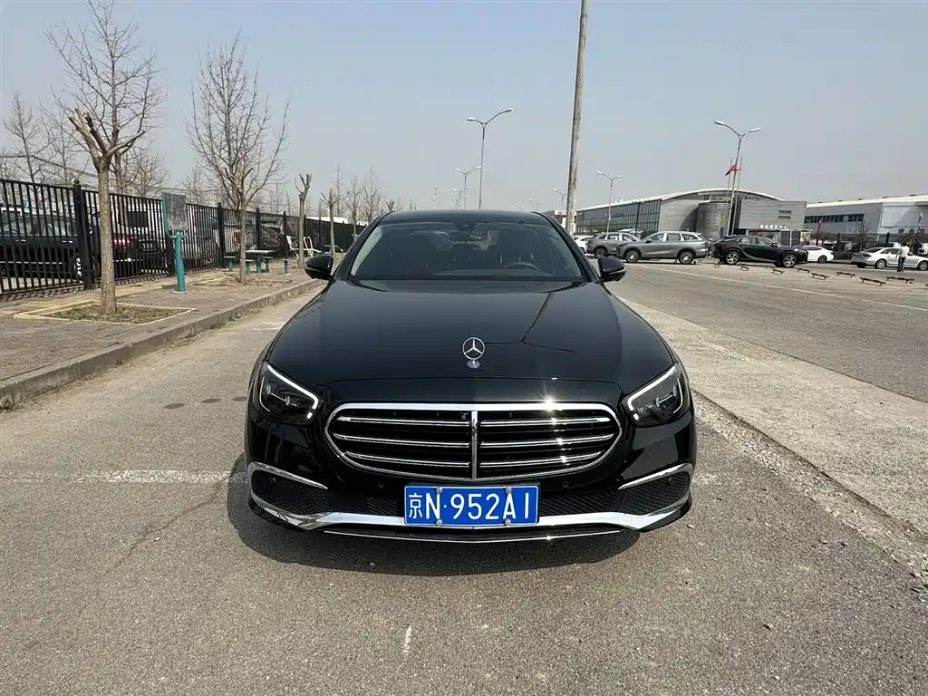 Mercedes-Benz E-Class E 2022 E 300 L Luxury