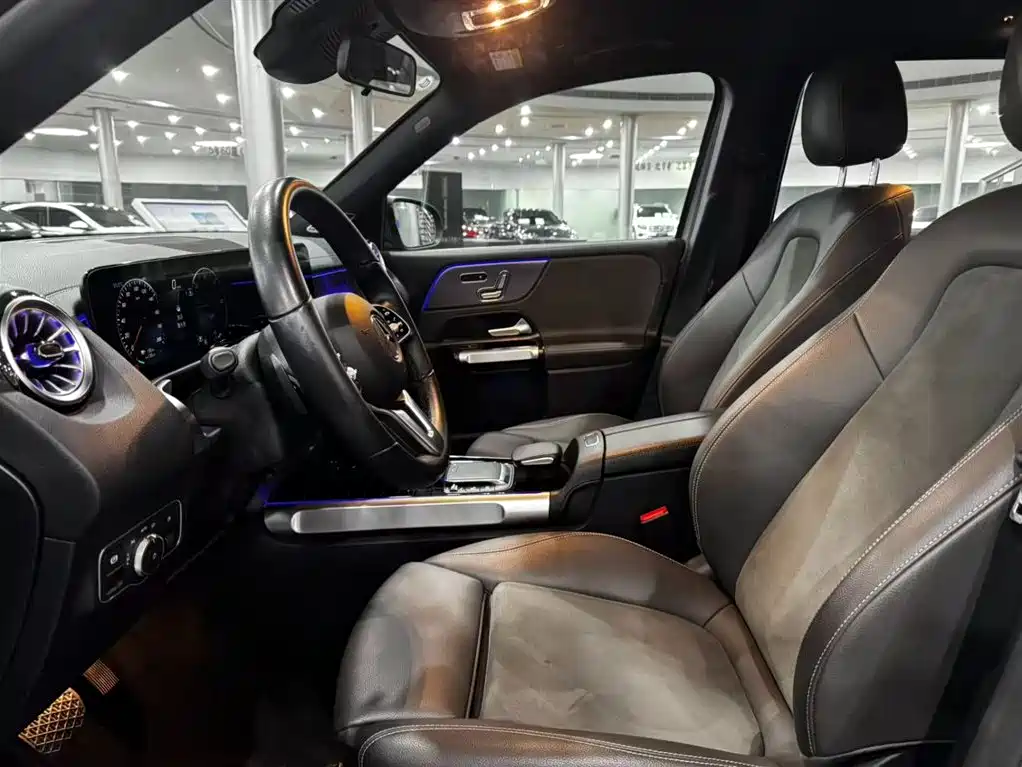 Mercedes-Benz EQB — миниатюра 10