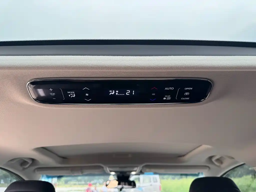 Honda Odyssey — миниатюра 17