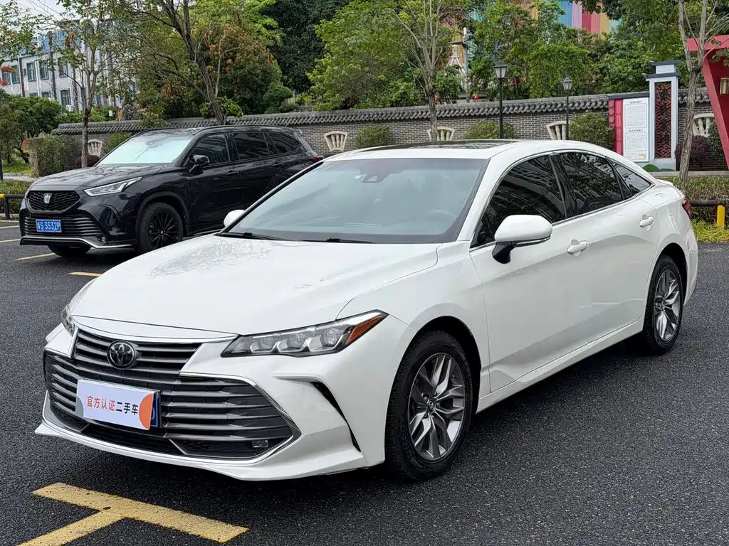 Toyota Avalon 2019