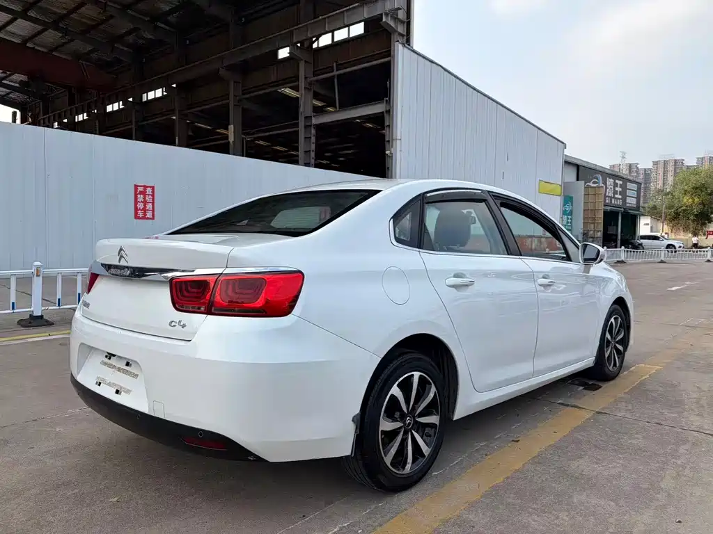 Citroen C4 — миниатюра 13