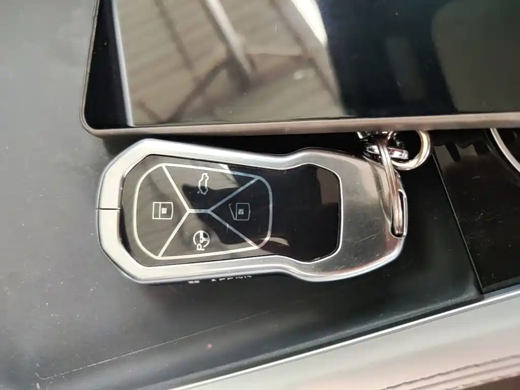 XPeng P7 — миниатюра 9