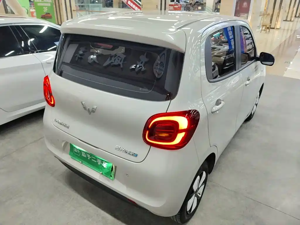 Wuling MINIEV — миниатюра 7