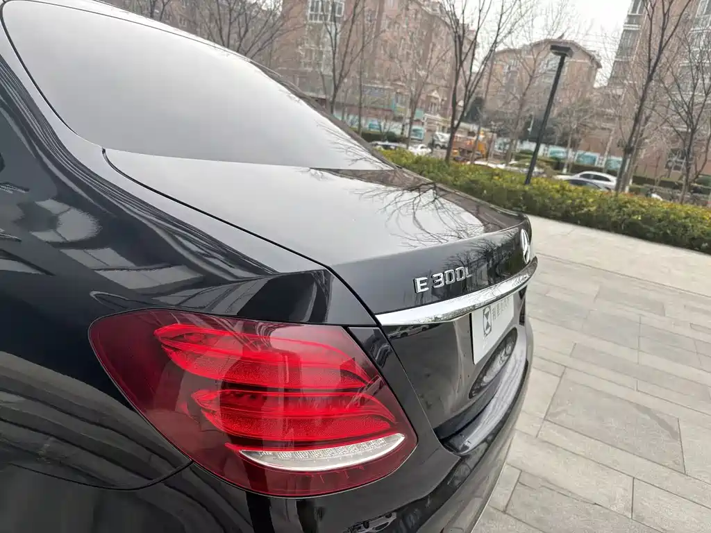 Mercedes-Benz E-Class E 2020 E 260 L